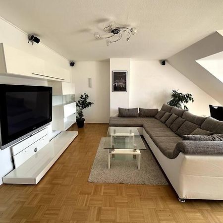 2-Zimmer-Wohnung Mit Balkon & Guter Anbindung In אסשפנבורג מראה חיצוני תמונה