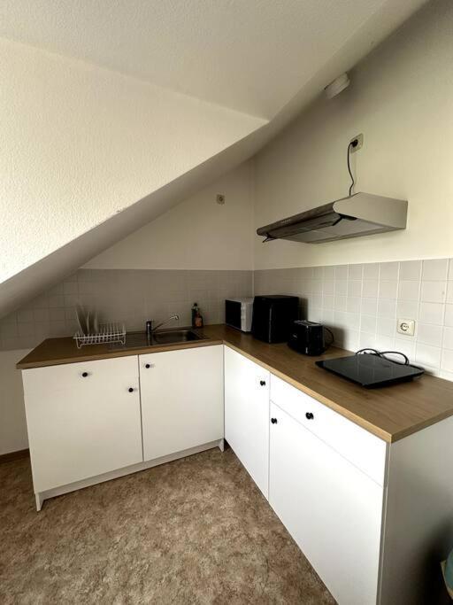 2-Zimmer-Wohnung Mit Balkon & Guter Anbindung In אסשפנבורג מראה חיצוני תמונה